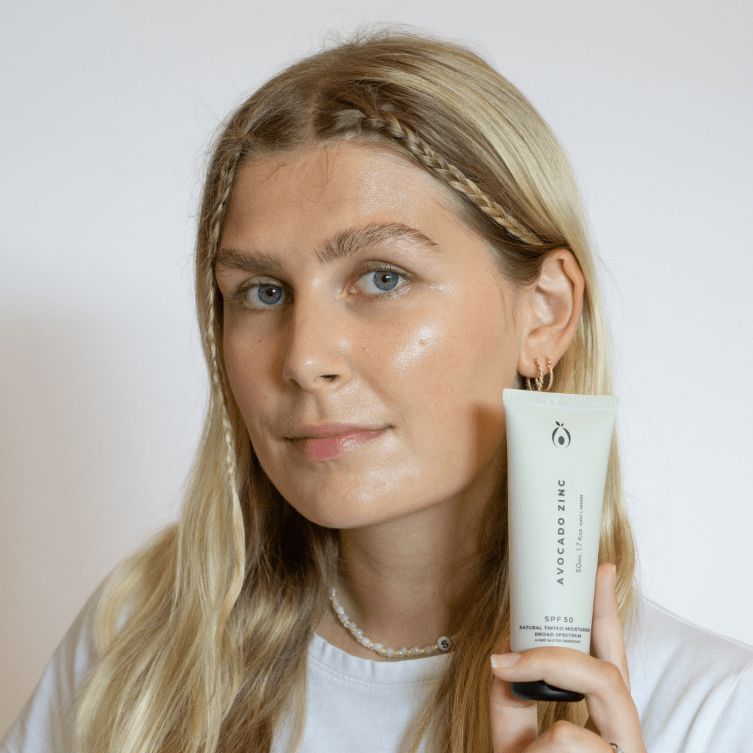 Avocado Zinc Tinted Moisturiser SPF 50 Tinted Moisturiser – Natural Mineral Sunscreen (Light-Medium, 100ml)