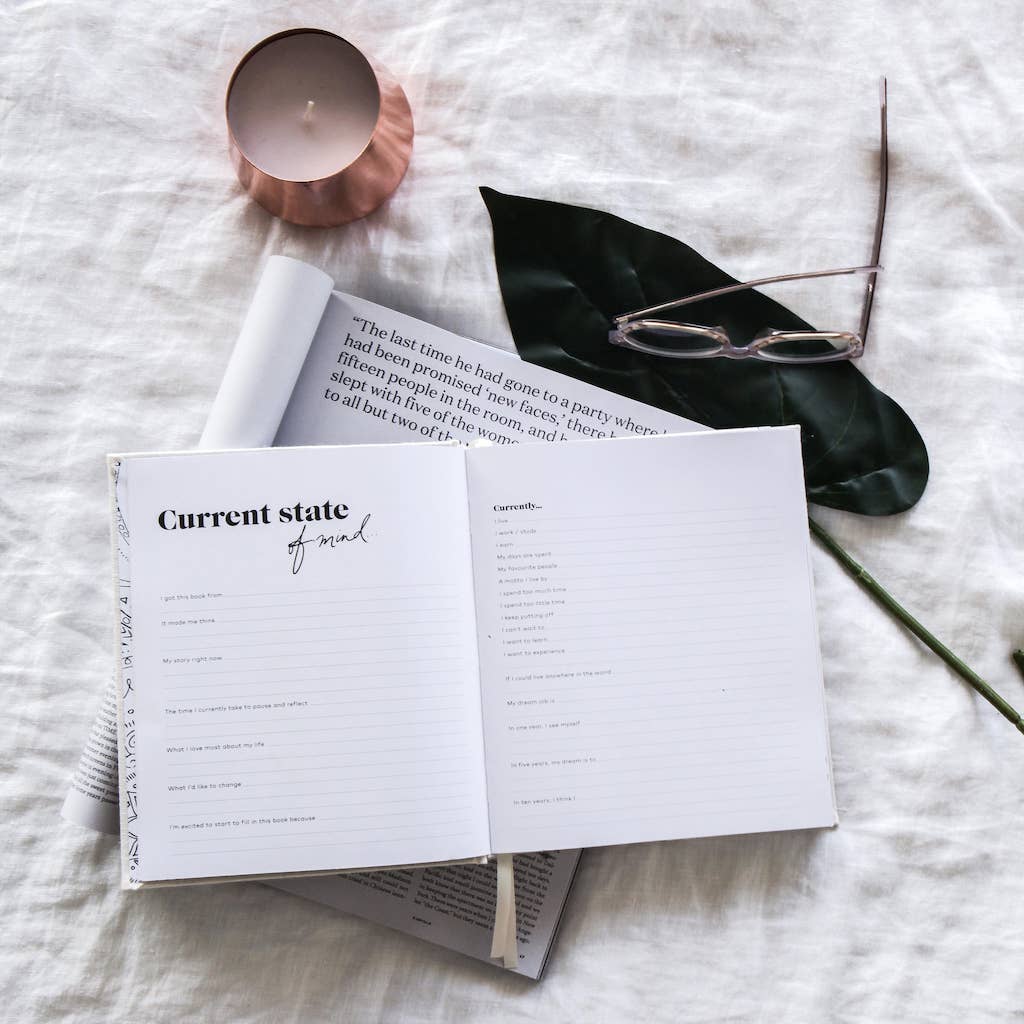 Press Pause Guided JournalAxel & Ash Book Press Pause – Guided Weekly Journal for Reflection, Growth & Mindfulness