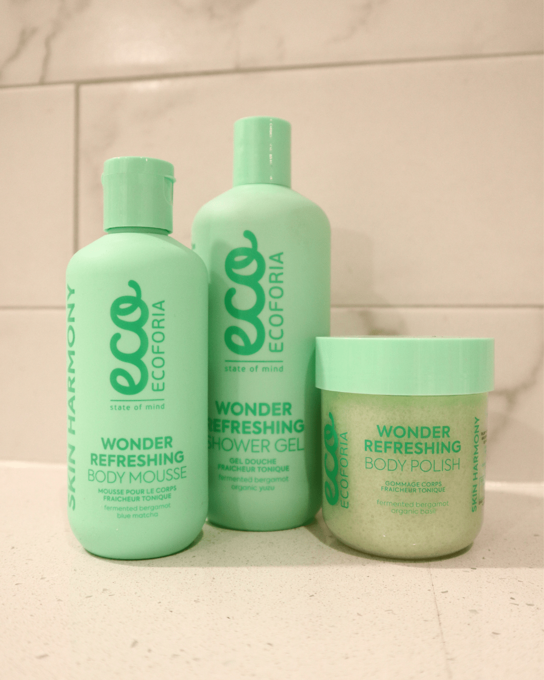 Ecoforia Body Scrub Ecoforia Wonder Refreshing Body Polish – Smoothing Exfoliant with Basil & Bergamot (200ml)