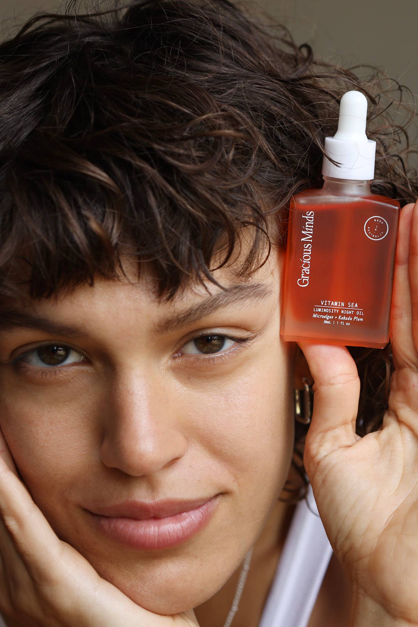 Gracious Minds Night Oil Vitamin Sea Night Oil – Brightening Facial Oil with Vitamin C (30ml)