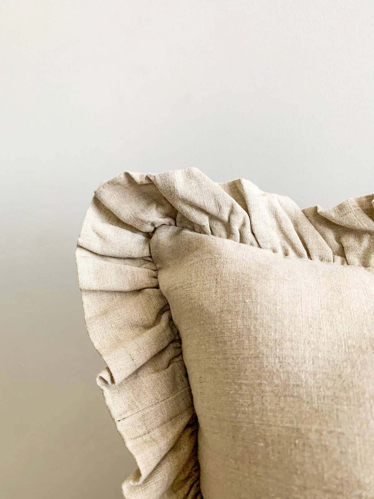 French Linen Ruffle Lumbar Cushion Nature Mama and Tochter Pure French Linen Ruffle Lumbar Cushion - Nature
