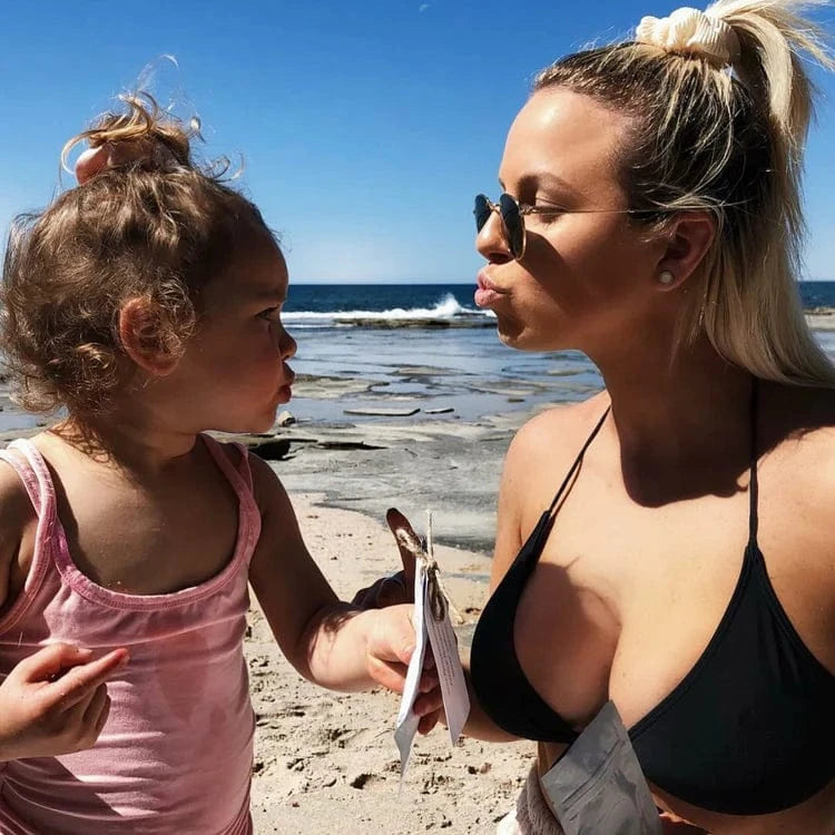 Mint.s Body Lip Scrub Mint.s Body Caramel Kiss Lip Sugar Scrub - Exfoliate & Hydrate Naturally