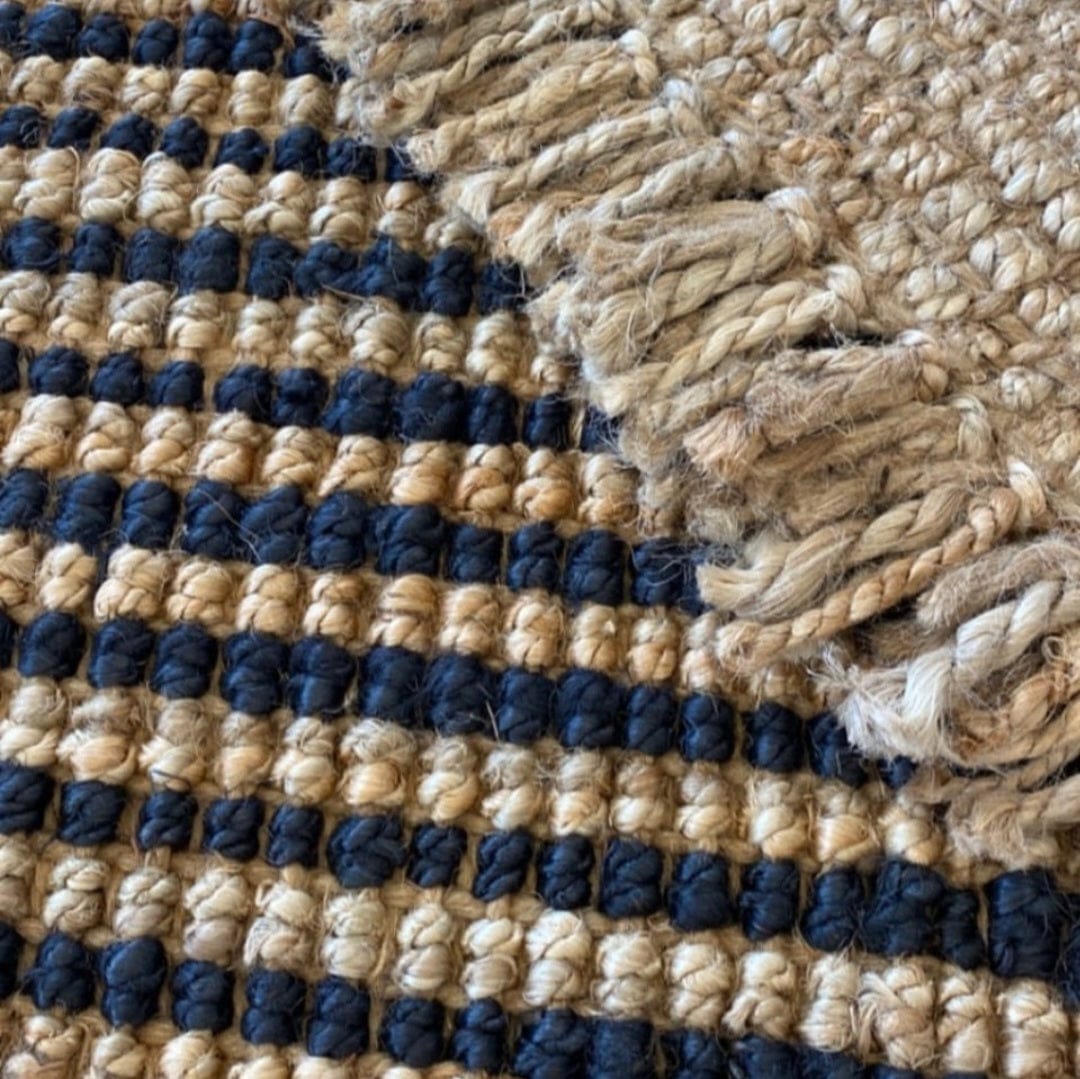 Natural Jute Rugs Fringe Edge showing textured woven pattern with soft fringe detail.