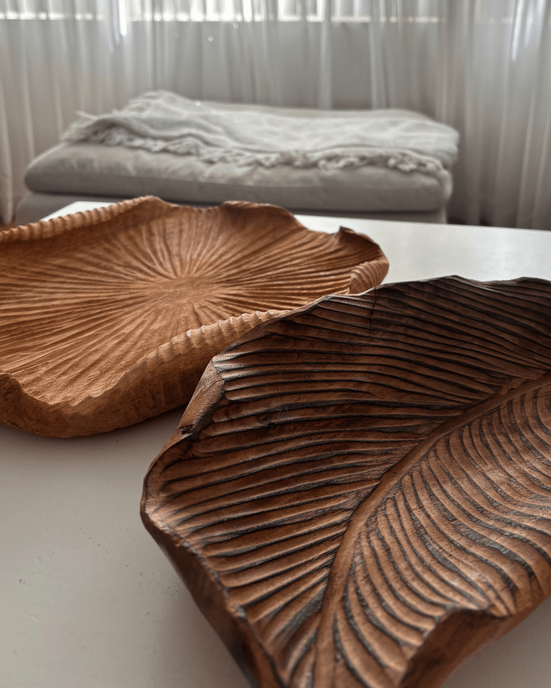 Simply Hygge Living Tray Solara Carved Bowl