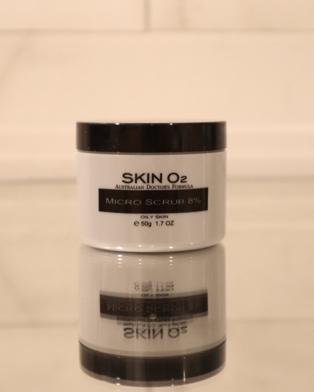 Skin O2 Exfoliant 50G Skin O2 Micro Scrub Exfoliator 8% – Dual Action Deep Cleanser & Resurfacer (50g)