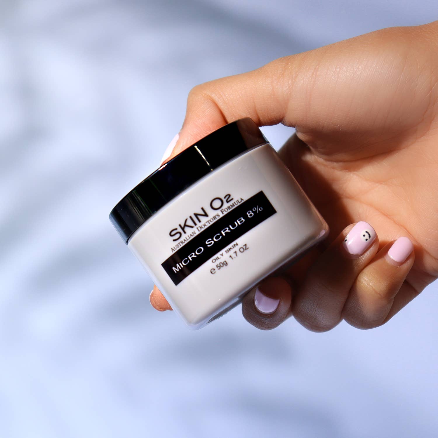 Skin O2 Exfoliant 50G Skin O2 Micro Scrub Exfoliator 8% – Dual Action Deep Cleanser & Resurfacer (50g)