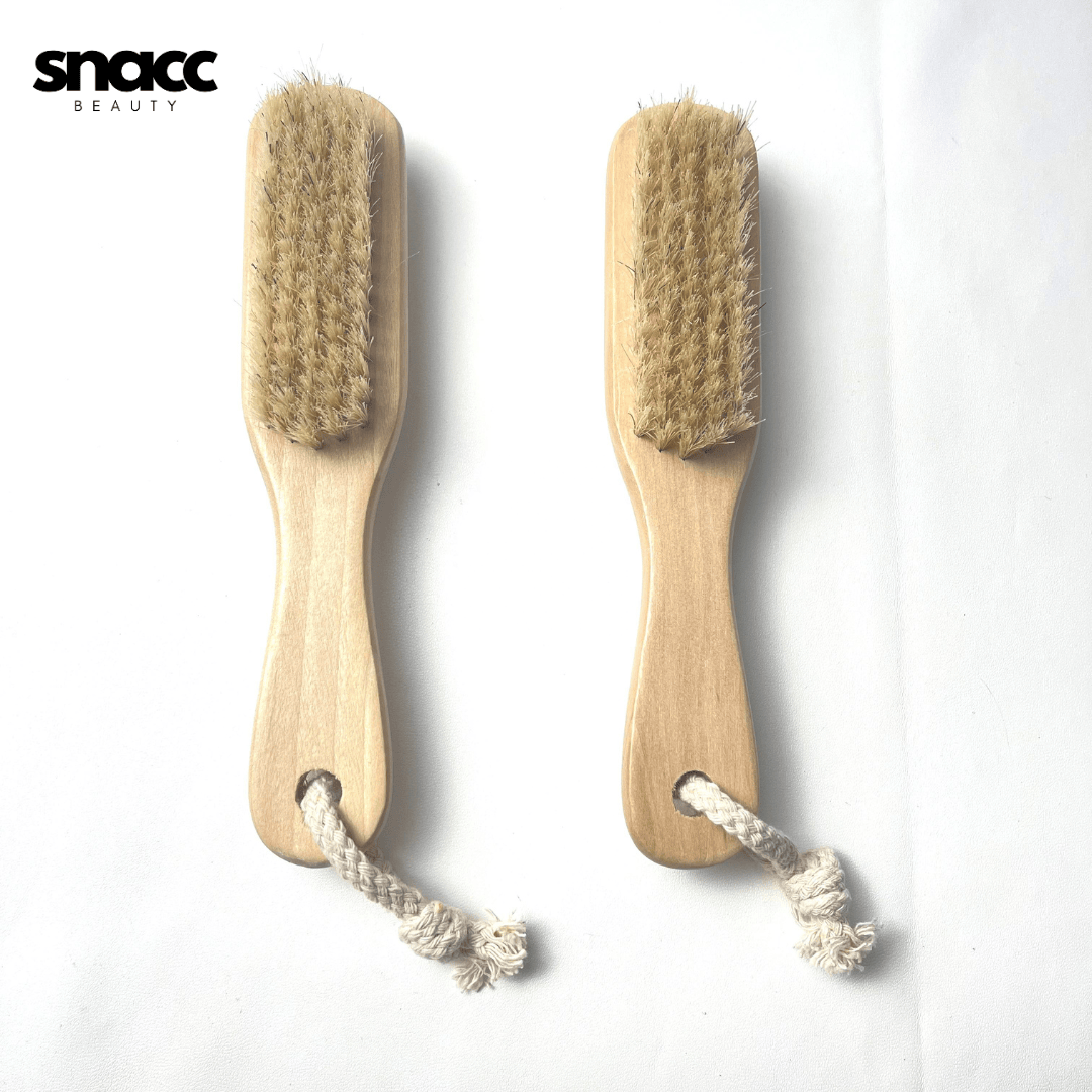 SNACC BEAUTY Dual-Sided Bamboo Foot & Nail Brush with Pumice Stone – Exfoliating Dead Skin Remover