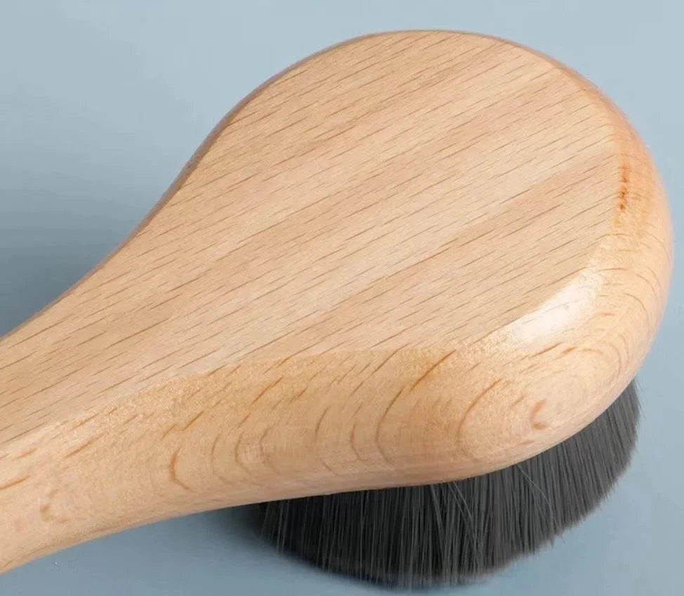 SNACC BEAUTY Face Brush Bamboo Face Brush – Soft Bristles & Beech Wood Handle